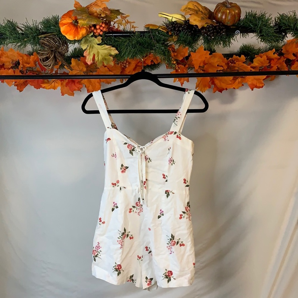 White romper with flower details from Forever 21, size small